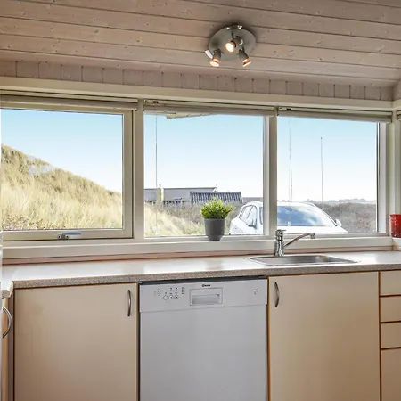 Lovely Home In Ringkobing With Wifi Ringkøbing