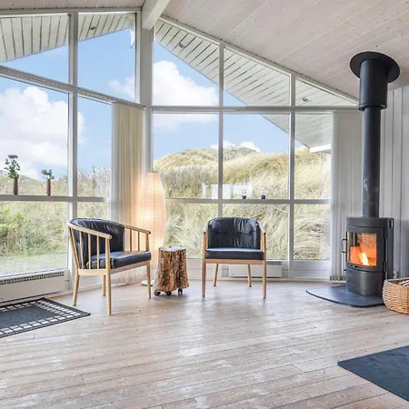 Ferienhaus Lovely Home In Ringkobing With Wifi *